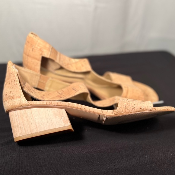 VANELi Womens sandal Calyx Tan Ankle Strap Heels Size 9.5 - Picture 5 of 10